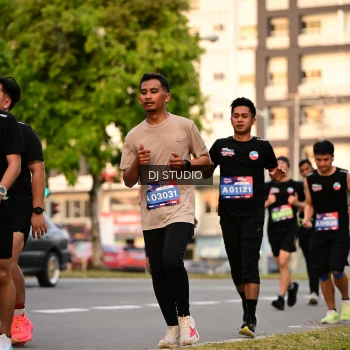 Runner Photo 4123706