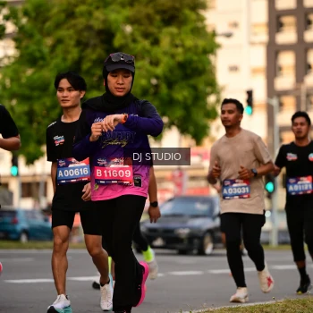 Runner Photo 4123708