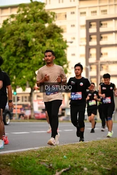 Runner Photo 4123714