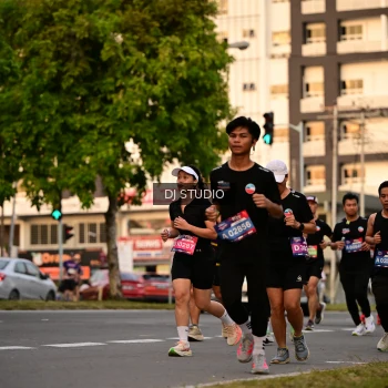 Runner Photo 4123742