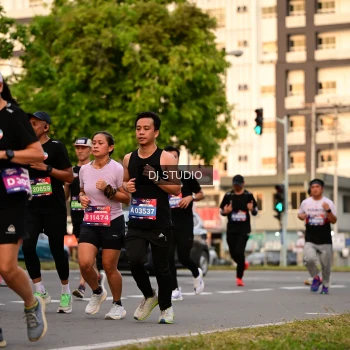 Runner Photo 4123777