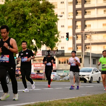 Runner Photo 4123780