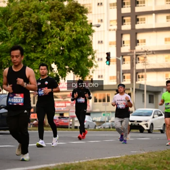 Runner Photo 4123783