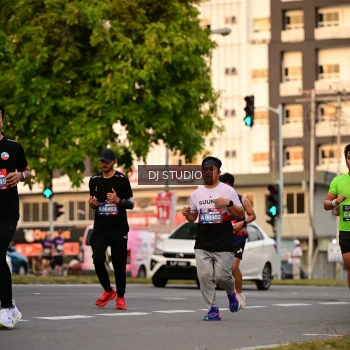 Runner Photo 4123787