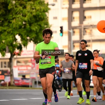 Runner Photo 4123802