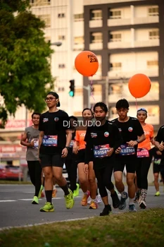 Runner Photo 4123806