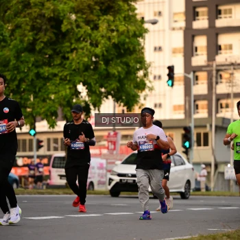 Runner Photo 4123813
