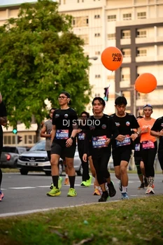 Runner Photo 4123815