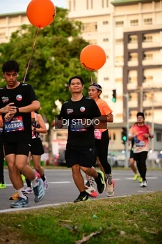 Runner Photo 4123836