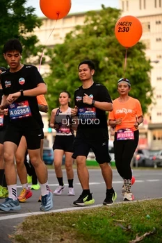 Runner Photo 4123840