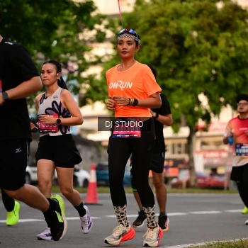 Runner Photo 4123842