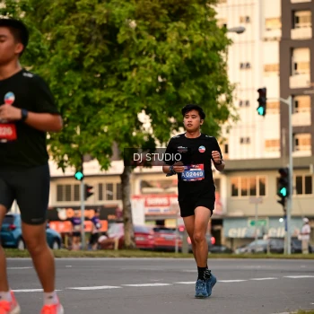 Runner Photo 4123891