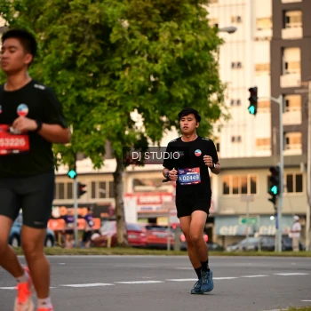 Runner Photo 4123900