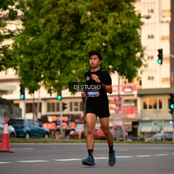 Runner Photo 4123906