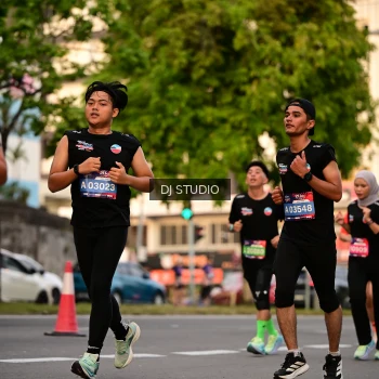 Runner Photo 4123931