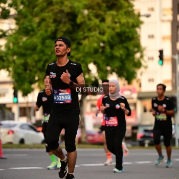 Runner Photo 4123934
