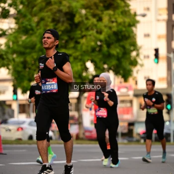 Runner Photo 4123937