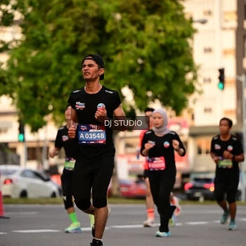 Runner Photo 4123940