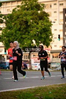 Runner Photo 4123956