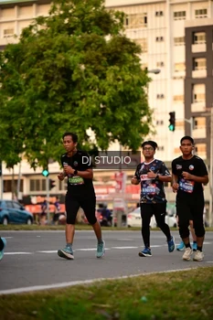 Runner Photo 4123958