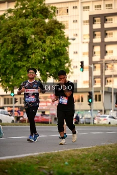 Runner Photo 4123969