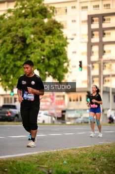 Runner Photo 4123984