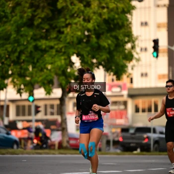 Runner Photo 4123990