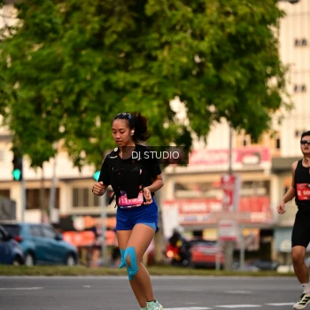 Runner Photo 4124000