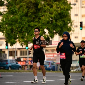 Runner Photo 4124018