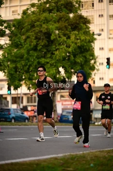 Runner Photo 4124023