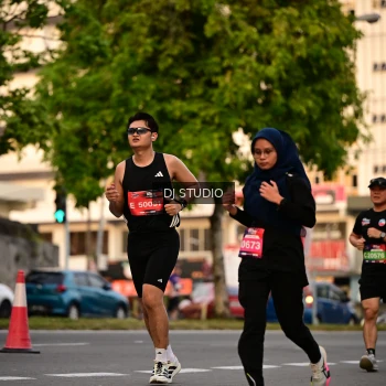 Runner Photo 4124026