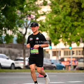 Runner Photo 4124066