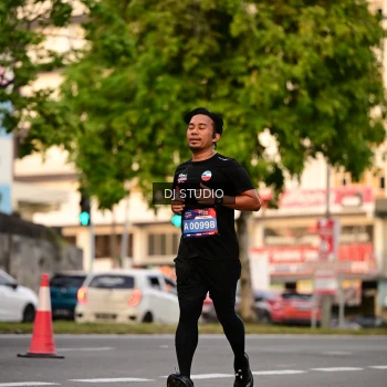 Runner Photo 4124073
