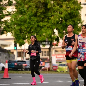 Runner Photo 4124099