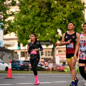 Runner Photo 4124102