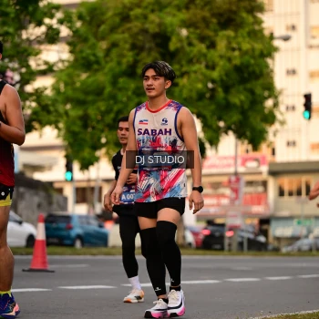 Runner Photo 4124123