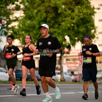 Runner Photo 4124132