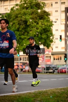 Runner Photo 4124178