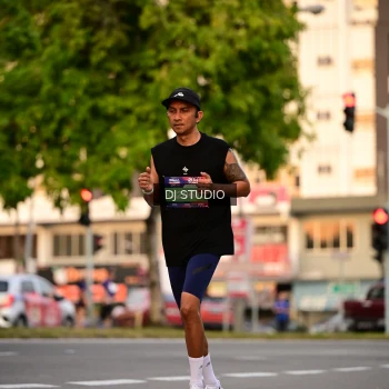 Runner Photo 4124192