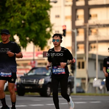 Runner Photo 4124214