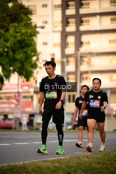 Runner Photo 4124228