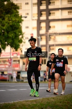 Runner Photo 4124231
