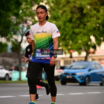 Runner Photo 4124274
