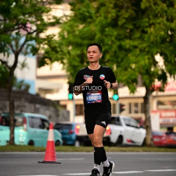 Runner Photo 4124289