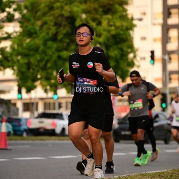 Runner Photo 4124307
