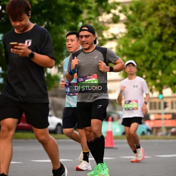 Runner Photo 4124337