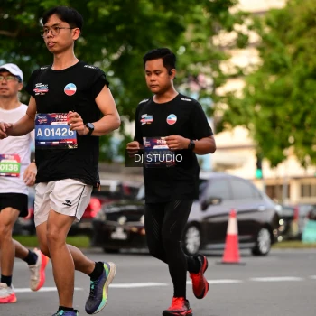 Runner Photo 4124354