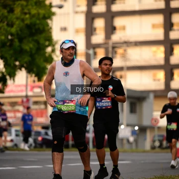 Runner Photo 4124384
