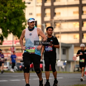 Runner Photo 4124387