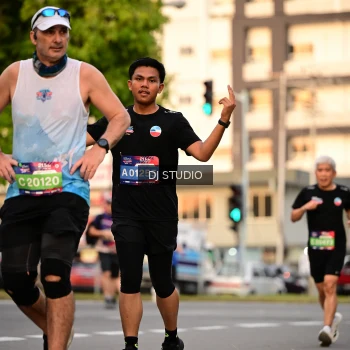 Runner Photo 4124394